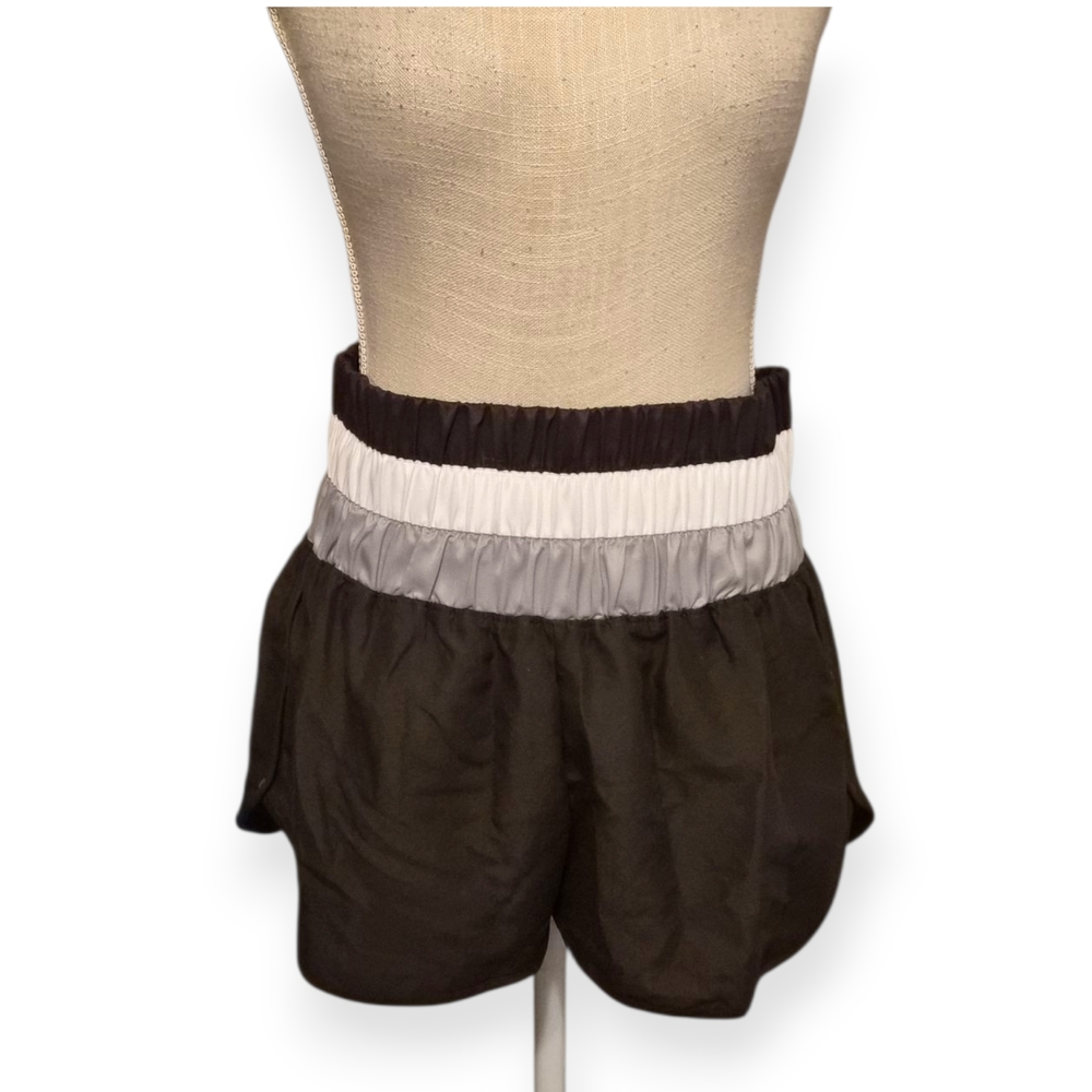 LOVE & PINEAPPLES | Women's Brown Colorblock Athletic Shorts NWT